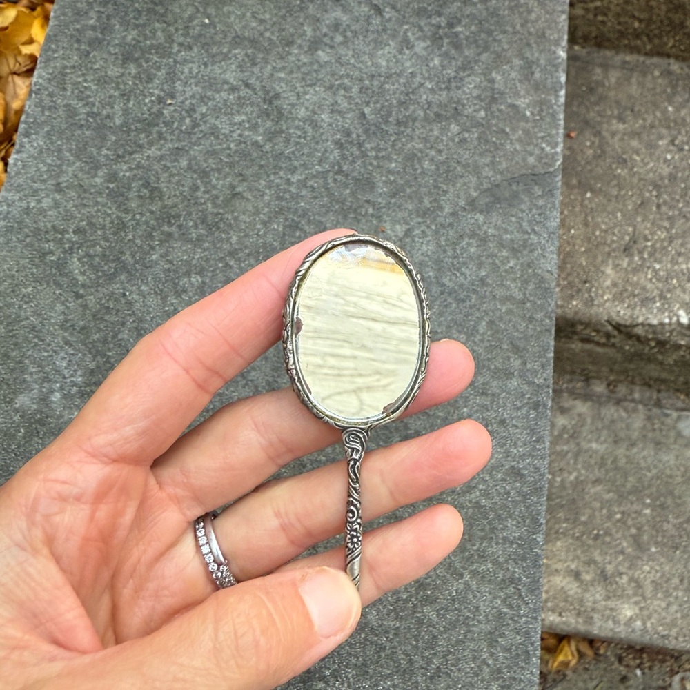 Authentic very vintage silver handbag mirror excellent condition